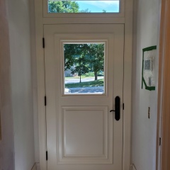 porte entrée classique bois