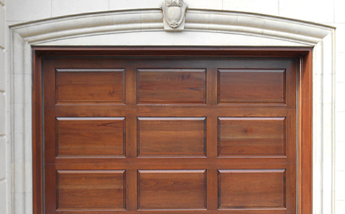 Modèle Porte de Garage en Bois Classique Modèle Porte de Garage en Bois Classique